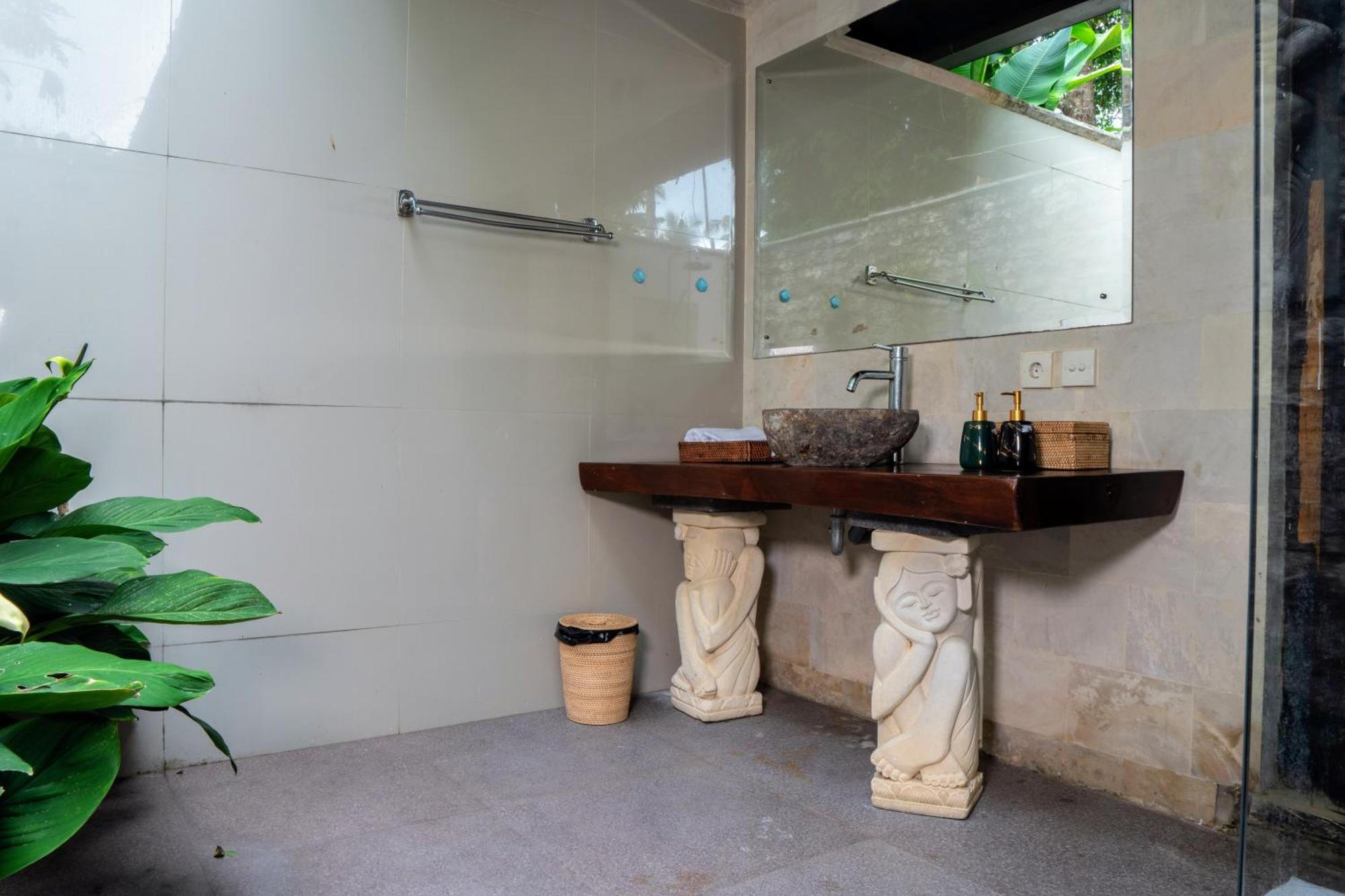 Rumah Joglo Ουμπούντ Εξωτερικό φωτογραφία